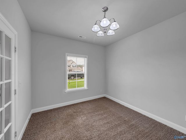 7033 Southgate Drive, Owens Cross Roads, AL 35763