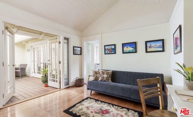652 Woodlawn Avenue, Venice (los Angeles), CA 90291