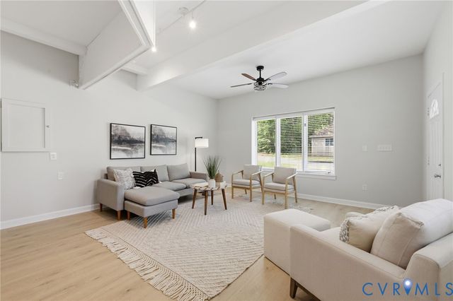 12517 Spring Cress Ct, Midlothian, VA 23114