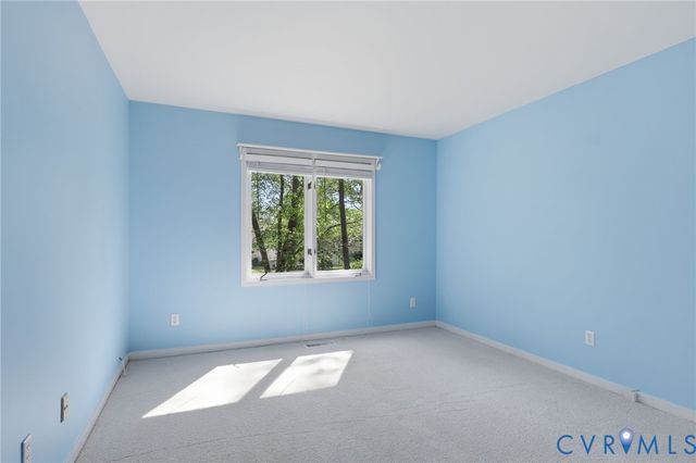 12517 Spring Cress Ct, Midlothian, VA 23114