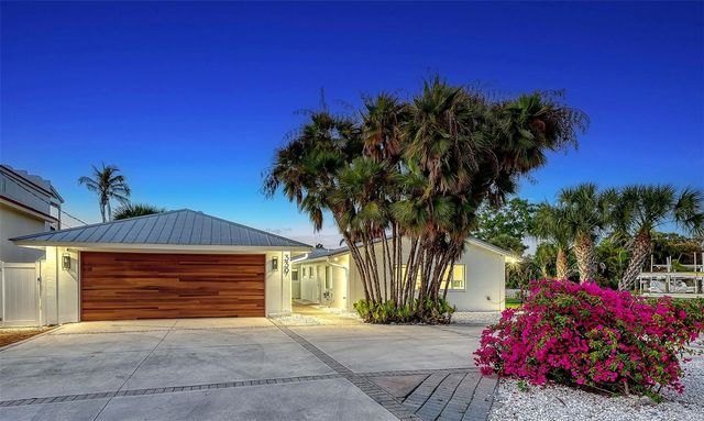 339 TREASURE BOAT WAY, Sarasota, FL 34242