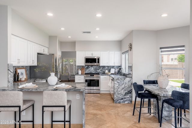 4950 E AIRE LIBRE Avenue, Scottsdale, AZ 85254