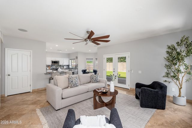 4950 E AIRE LIBRE Avenue, Scottsdale, AZ 85254