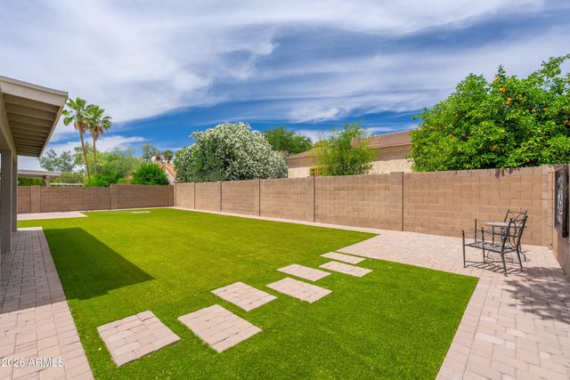 4950 E AIRE LIBRE Avenue, Scottsdale, AZ 85254