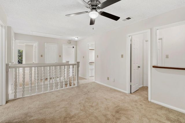 3802 Pecan Valley Drive, Missouri City, TX 77459
