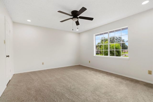 3802 Pecan Valley Drive, Missouri City, TX 77459
