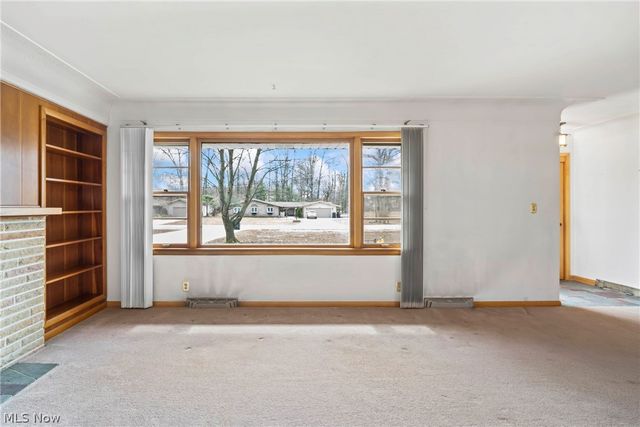 296 Moreland Drive, Canfield, OH 44406