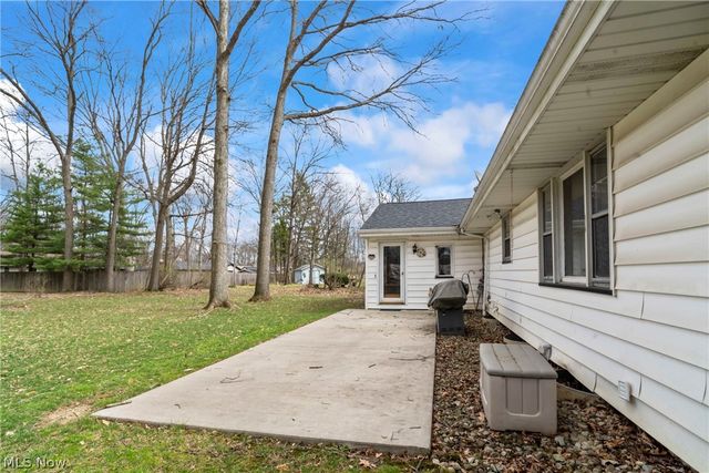 296 Moreland Drive, Canfield, OH 44406