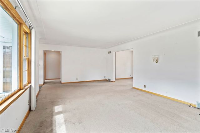 296 Moreland Drive, Canfield, OH 44406