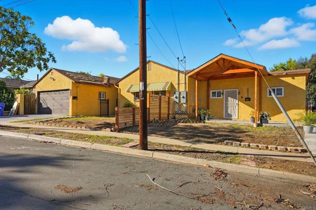 5744 46 Dream Street, San Diego, CA 92114