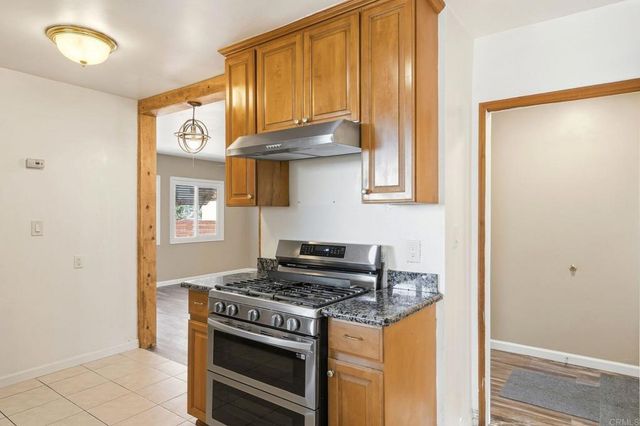 5744 46 Dream Street, San Diego, CA 92114