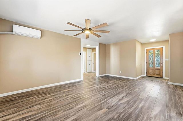 5744 46 Dream Street, San Diego, CA 92114