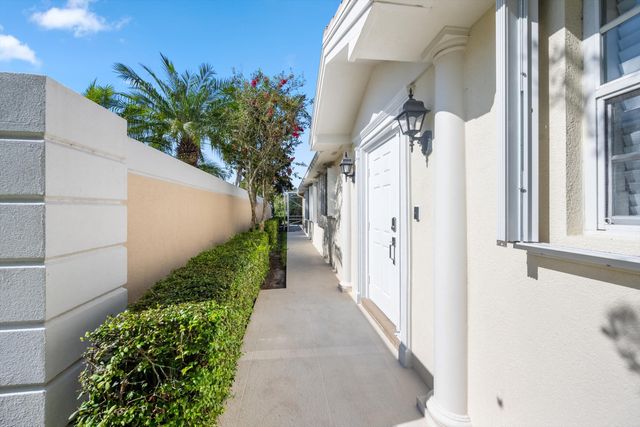 8038 MONTSERRAT Place, Wellington, FL 33414