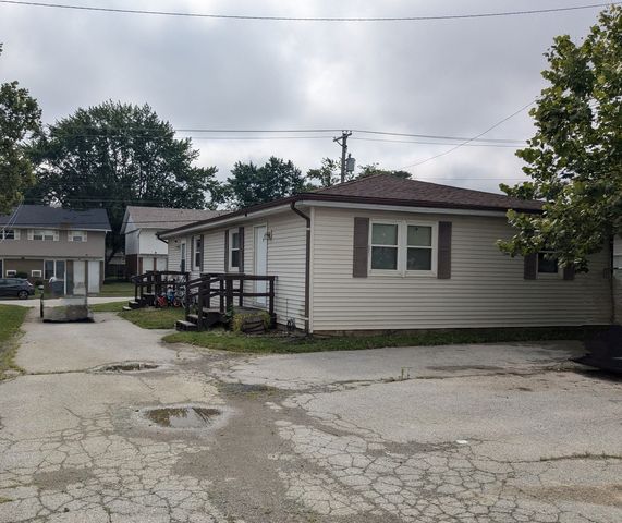 1218 Orchard Road, Bloomington, IL 61704