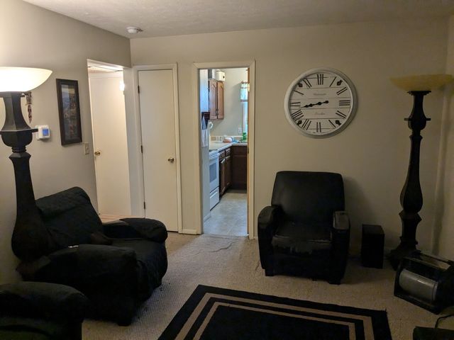 1218 Orchard Road, Bloomington, IL 61704