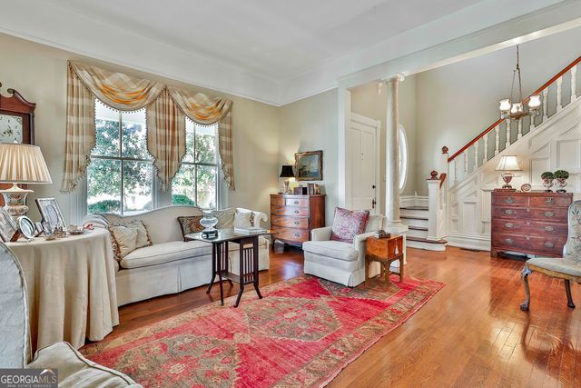 372 E College Street, Griffin, GA 30224