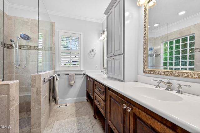 1017 Wedgeland Drive, Raleigh, NC 27615