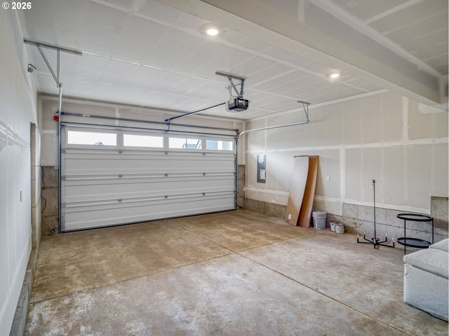 11790 Sw 176th Dr, Beaverton, OR 97007