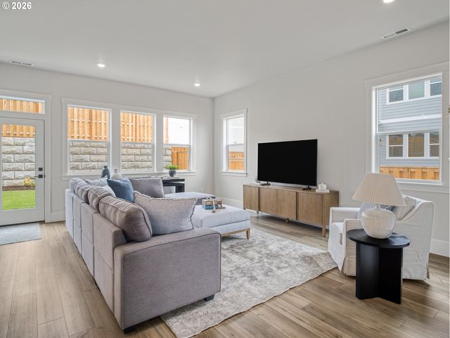 11790 Sw 176th Dr, Beaverton, OR 97007