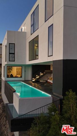 3607 Kinney Street, Los Angeles, CA 90065