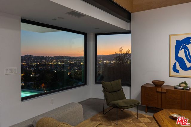 3607 Kinney Street, Los Angeles, CA 90065