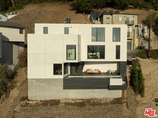3607 Kinney Street, Los Angeles, CA 90065
