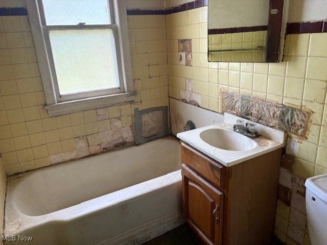 19615 Harvard Avenue, Warrensville Heights, OH 44122