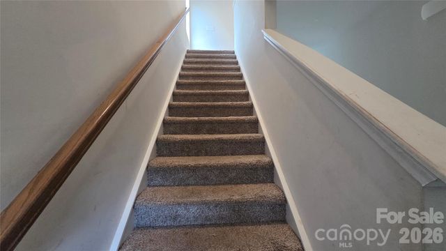 205 Canoga Avenue, York, SC 29745