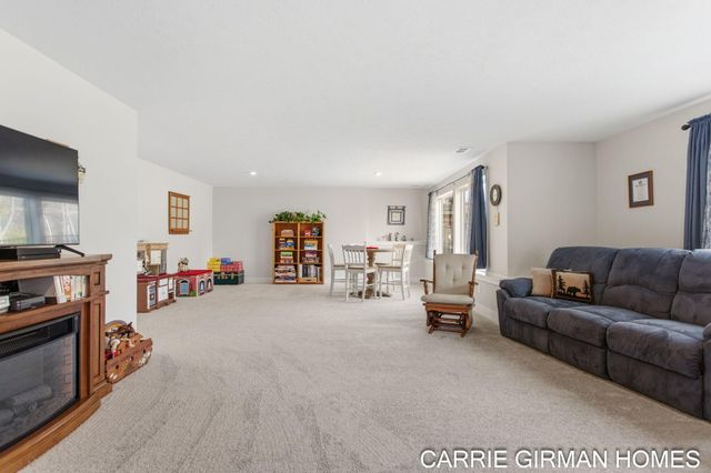 14525 Windway Drive, Grand Haven Twp, MI 49417