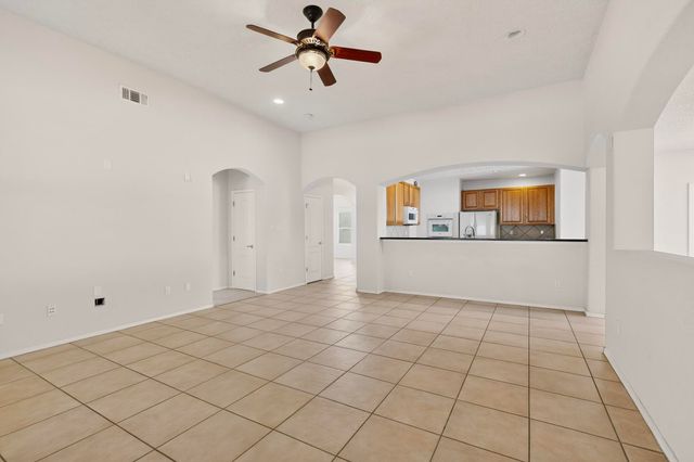 1924 Tapatio Street SE, Rio Rancho, NM 87124