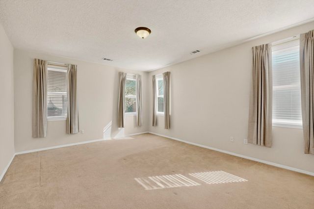 1924 Tapatio Street SE, Rio Rancho, NM 87124