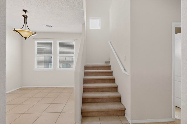 1924 Tapatio Street SE, Rio Rancho, NM 87124