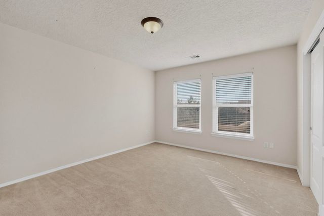 1924 Tapatio Street SE, Rio Rancho, NM 87124