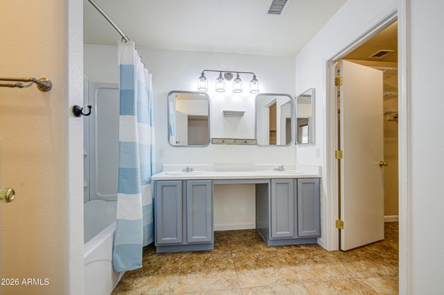 1900 W 19TH Avenue, Apache Junction, AZ 85120