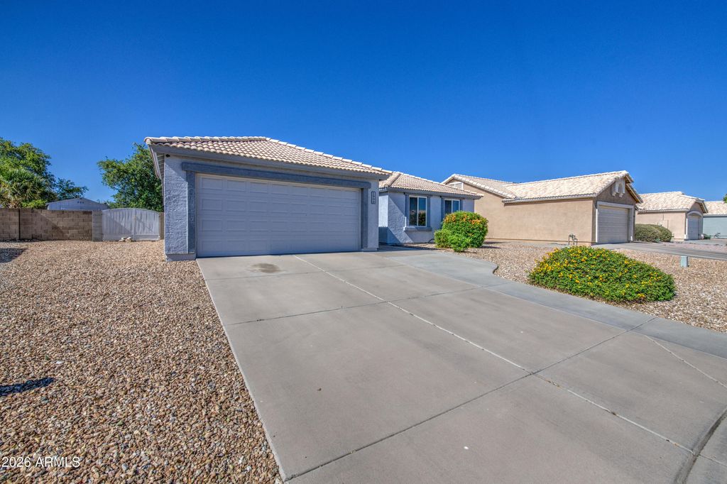 1900 W 19TH Avenue, Apache Junction, AZ 85120 — photo 2