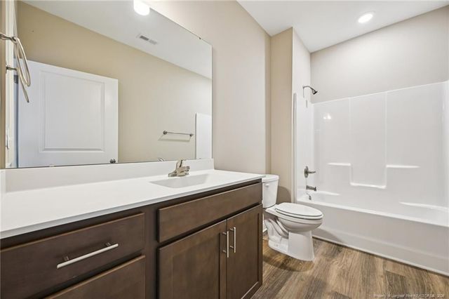 240 Gallery Drive 301, Spring Lake, NC 28390