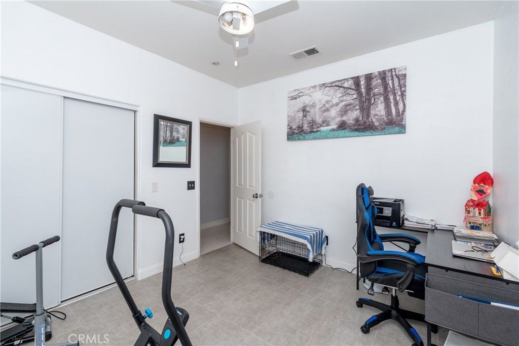 Image 20 of property listing at 13248 Aspen, Victorville, CA 92392