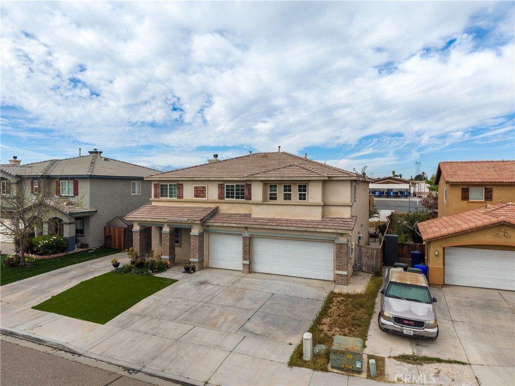 Image 4 of property listing at 13248 Aspen, Victorville, CA 92392