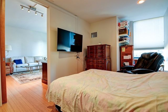 45 Province St 1105, Boston, MA 02108