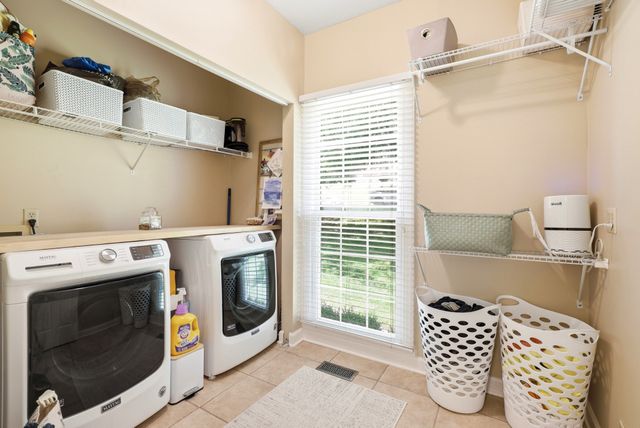 1308 Teddys Pl, Mount Juliet, TN 37122