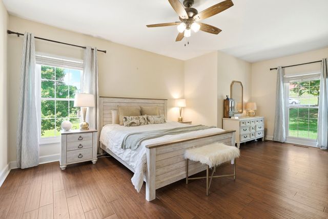 1308 Teddys Pl, Mount Juliet, TN 37122