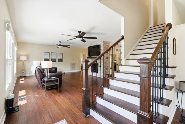 1308 Teddys Pl, Mount Juliet, TN 37122