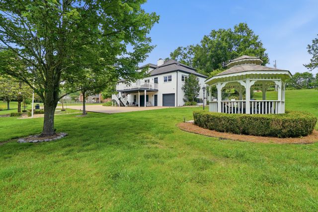 1308 Teddys Pl, Mount Juliet, TN 37122