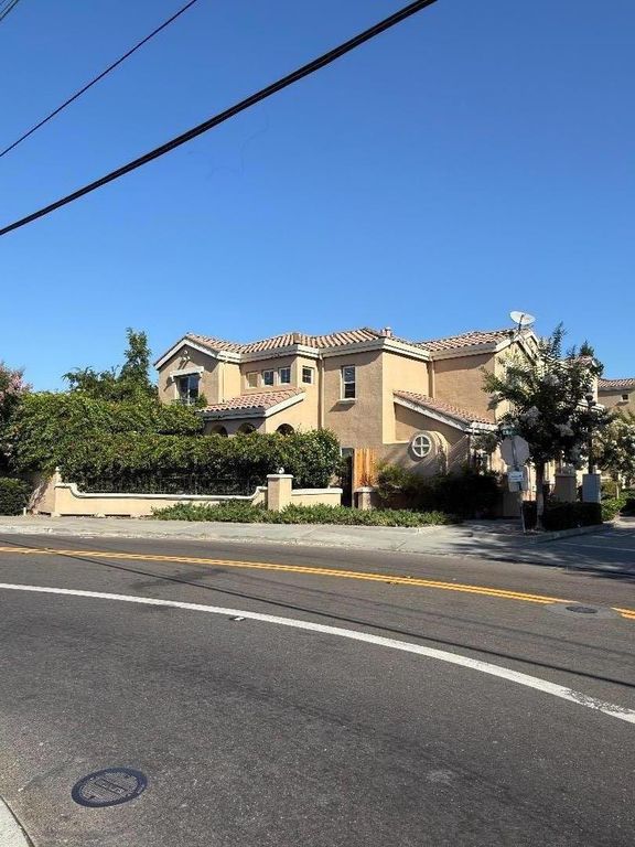 5593 Cedar Garden Court, San Jose, CA 95123