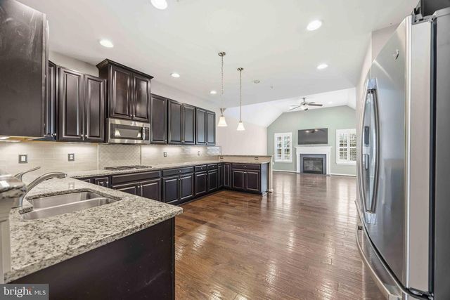 860 REYNARDS RUN, Blue Bell, PA 19422