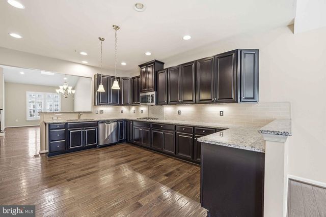 860 REYNARDS RUN, Blue Bell, PA 19422