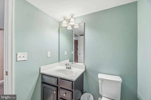 860 REYNARDS RUN, Blue Bell, PA 19422