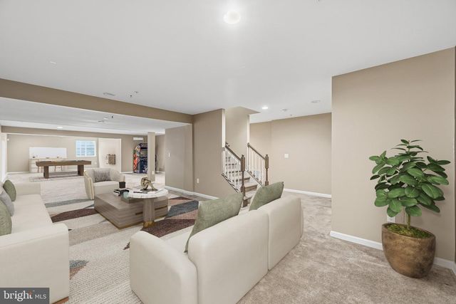 860 REYNARDS RUN, Blue Bell, PA 19422