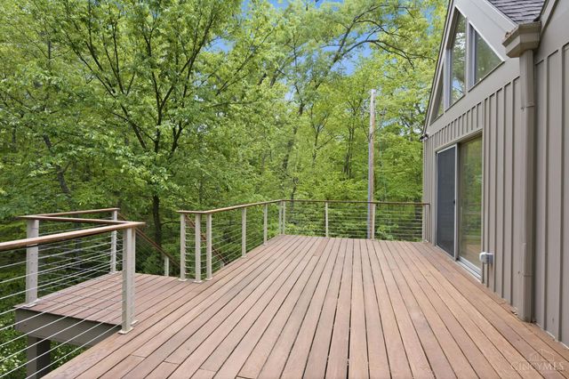 9546 Cunningham Road, Indian Hill, OH 45243