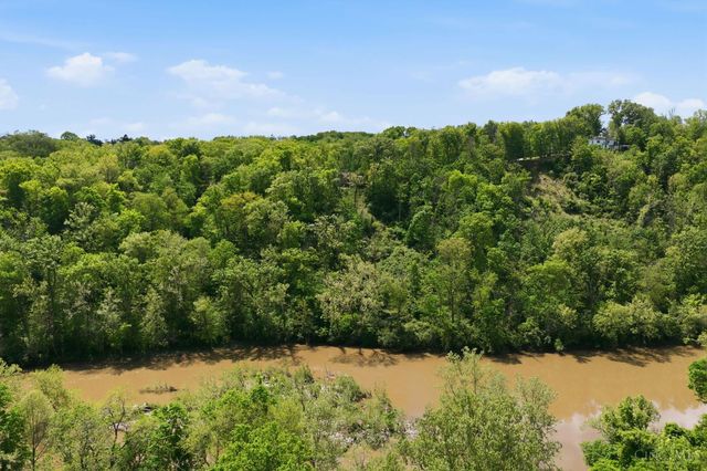 9546 Cunningham Road, Indian Hill, OH 45243